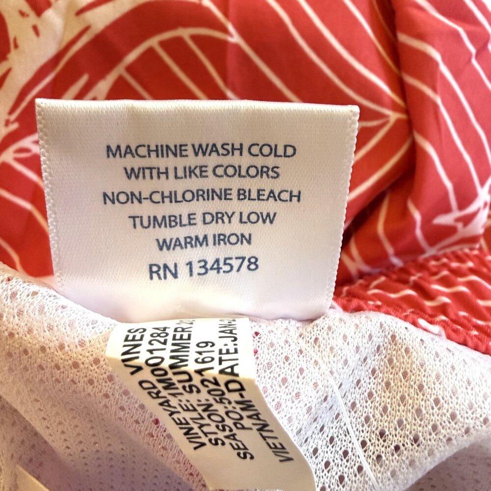 Vineyard Vines Swim Trunks Mens LARGE 7” Pink Printed Drawstring Sail Boats Fish - Picture 8 of 8